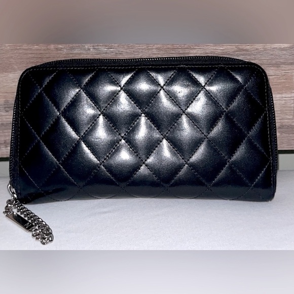 Chanel Authentic Quilted Cambon Zip Around Wallet Dust Bag VGC - Picture 3 of 12